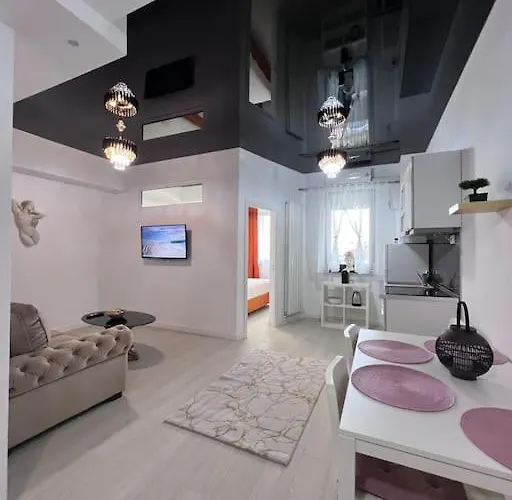 La Mare Lamera Апартаменты Нэводари